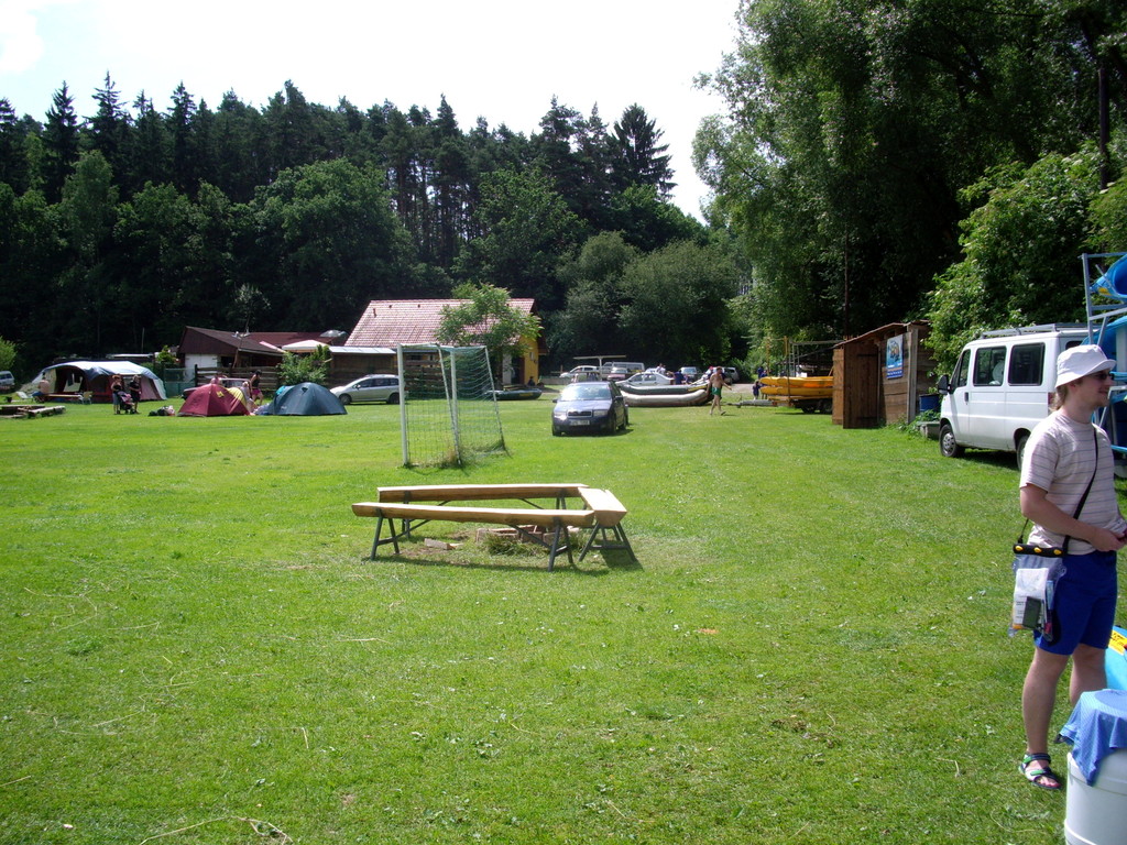 003.jpg
